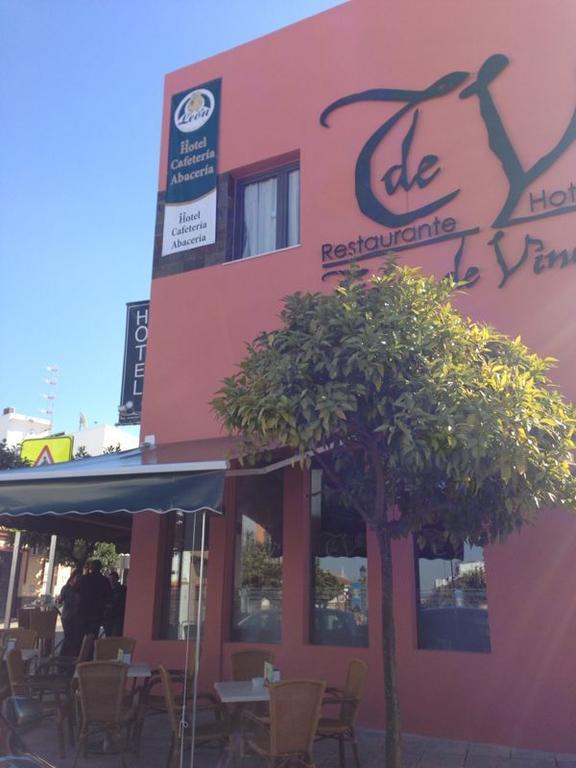 Hotel Leon Tierra De Vinos La Palma Del Condado Buitenkant foto